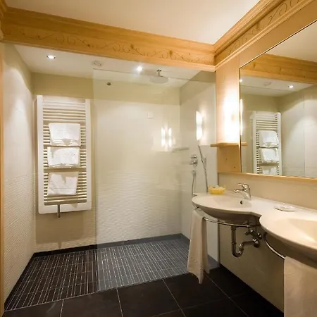 Alpin & Vital La Perla 4* Ортизеи