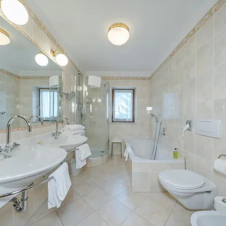 Alpin&vital La Perla Hotel